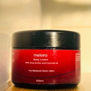 Body Cream with shea butter and coconut oil
